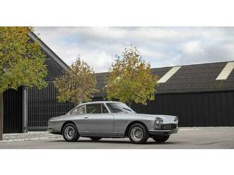 1965 | ferrari 330 gt 2+2