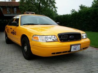 ford crown victoria eredeti new york taxi!4.6 v8!