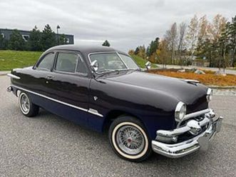 ford custom deluxe club coupé 3.9 v8 fordomatic