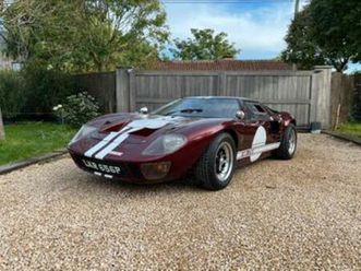 ② ford gt 40 — ford usa — 2ememain