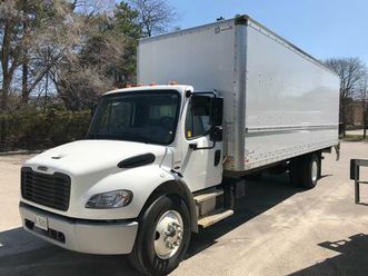 used 2022 freightliner m2 auto/hydraulic brakes/26'/lift