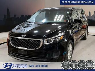 kia sedona 2017