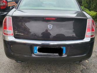 lancia thema (2011) - 2011