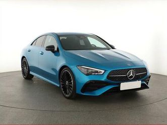 mercedes-benz cla 200, čr,1.maj,dph,amg
