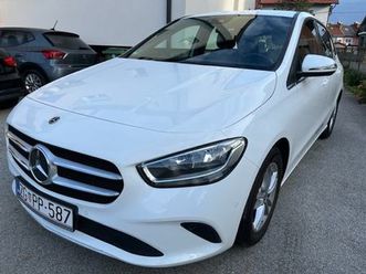 mercedes-benz b-klasa 180d style, 08/2019, 136000 km, servisna, koža, 2019 god.