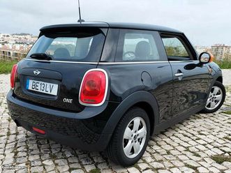 mini one 1.5 gasolina dezembro/17