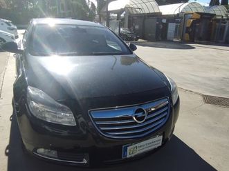 insignia 1.6 turbo 180cv 4 porte