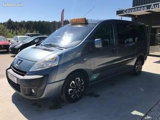 peugeot expert tepee 2.0 hdi140 fap loisirs court 8 places