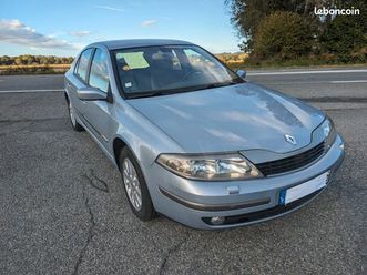 très belle laguna 1.8 120cv occamobile 64 pau