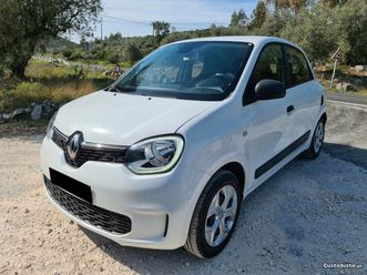 renault twingo z.e. 22 zen dezembro/20
