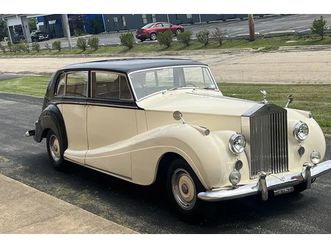 1956 rolls-royce silver wraith