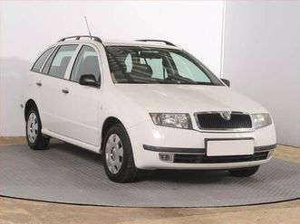škoda fabia 1.2 12v, čr,1.maj, po stk