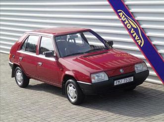 škoda favorit 1,3 135 čtěte popis!