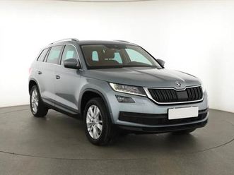 škoda kodiaq 2.0 tdi, 4x4, automat, čr