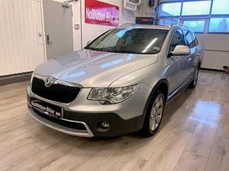 skoda superb kombi 2.0 tdi 4x4 dsg /panoramatak