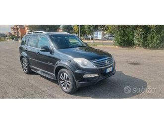 ssang yong rexton 2.0 xdi top 4x4 7posti automatic