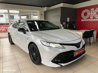 toyota camry 2.5 hybrid luxury