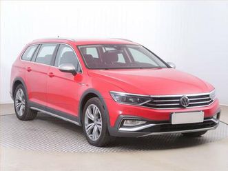 volkswagen passat alltrack 2.0 tsi, čr, alltrack