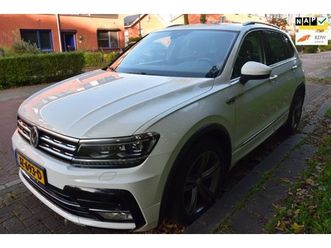 volkswagen tiguan - 1.4 tsi act connected series hele mooie tiguan pano, automaat, met leuke opties, r-line wo