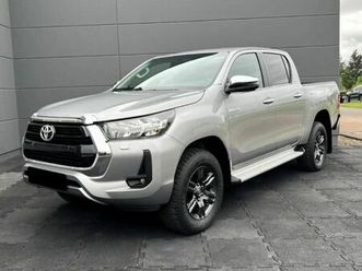 2.8 d-4d 4x4 km zero