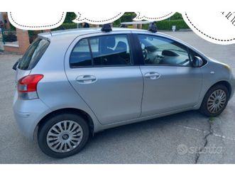 toyota-yaris-2011-benzina-gpl-pn-4stagioni