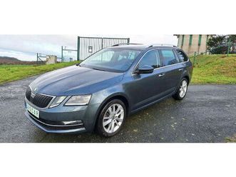skoda octavia 1.0 tsi version luxe style cuir , clim, gps ...