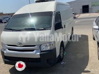 used toyota hiace 3.5l gl std roof panel van (3-seater) 2022