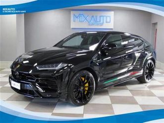 urus 4.0 v8 650cv awd aut