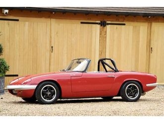 lotus elan s1, 1964. early elan s1 with a bourne plastics ltd. body shell.