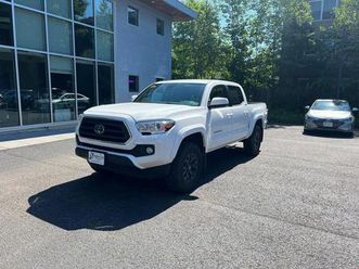 used 2022 toyota tacoma sr