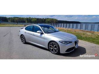 alfa romeo giulia q4 - bogate wyposażenie kraków - sprzedajemy.pl