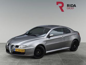 alfa romeo gt 2.0 jts distinctive