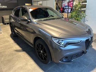 stelvio 2.2jtdm veloce q4automatic