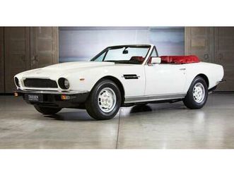1983 | aston martin v8 volante