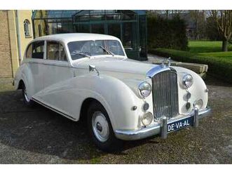 bentley mark vi james young saloon