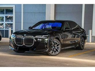 bmw 740 d** 2023god** x drive**individual** garancija** max oprema**, 2023 god.
