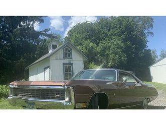 1970 imperial le baron coupe a vendre