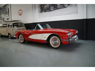 chevrolet corvette - c1 beautiful driver (1958)