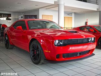 dodge challenger 6.4 scat pack widebody
