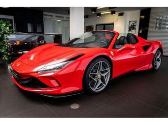 ferrari f8 spider/lift/kamera/pdc/el.seda