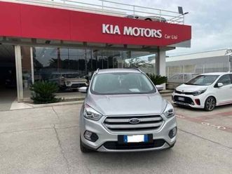 kuga 2.0 tdci 150 cv s&amp;s 4wd powershift titanium
