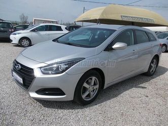 hyundai i40 1.7 crdi lp comfort 2.tulaj. szervizkönyv. 209.000 km