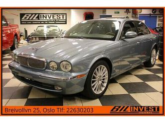 4,2i-v8 aut.298hk,klima,cruise,luke,18alu.1eier,meg.pen