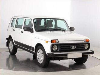 lada niva 1.7 i, 4x4, serv.kniha