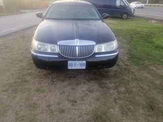lincoln town car 4.6 v8