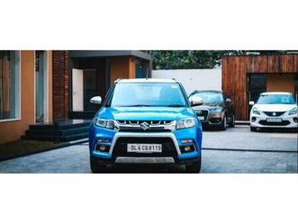 maruti suzuki vitara brezza zdi plus dual tone 2017