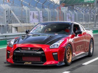 gt-r 3.8 v6 biturbo premium edition