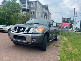2015 nissan titan crew cab swb sl 4x4 fully loaded!!
