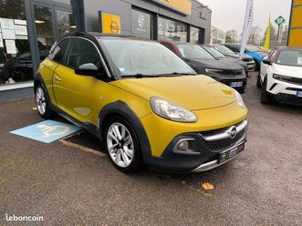 opel adam rocks 1,4l 87cv moteur à chaîne / toit panoramique / bluetooth