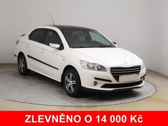 peugeot 301 active 1.6 vti, serv.kniha